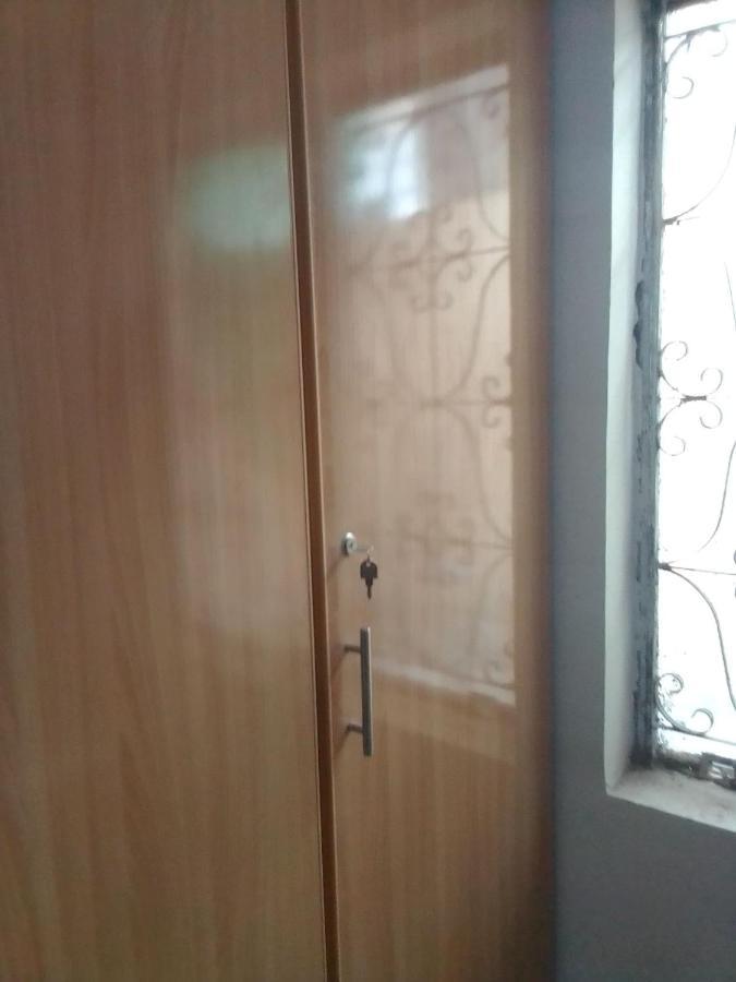 Newly Renovated Guesthouse Исламабад Екстериор снимка